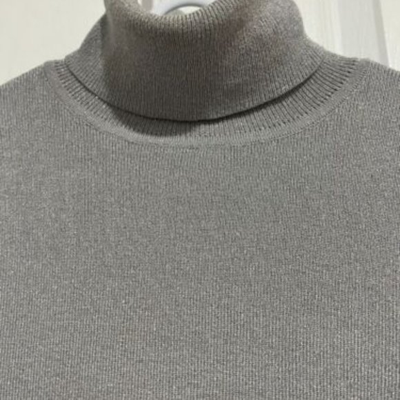 Chico's CoolMax Turtleneck Sweater Brand new with tags - Picture 7 of 9